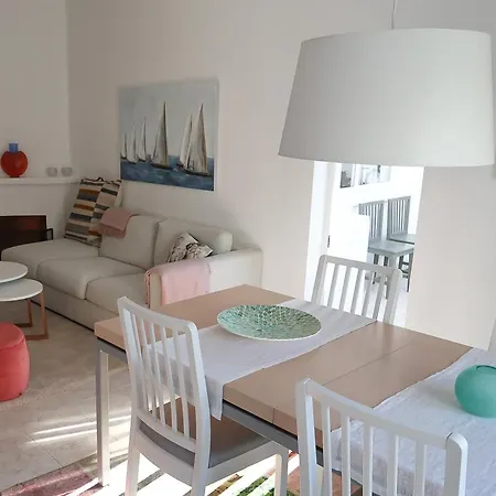 In The Old Town Close To The Апартаменты Лагуш