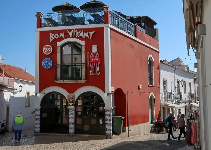 Apartment In The Old Town Close To The